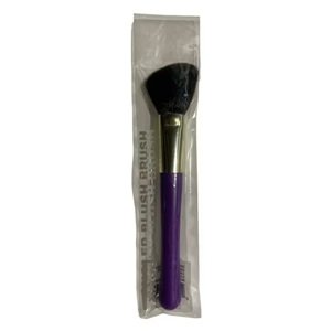 Japonesque Angled Blush Brush