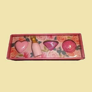 Asqulth & Somerset English Rose scented Fizzer Collection