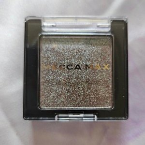 Mecca Max Eyeshadow Single -Serve
