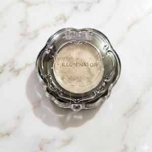 Amuse Cosmetics Illuminator